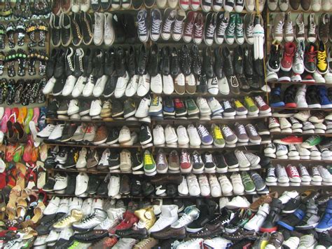 shoe shopping in vietnam